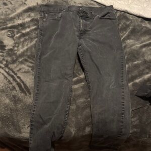Men's Black Levi jeans